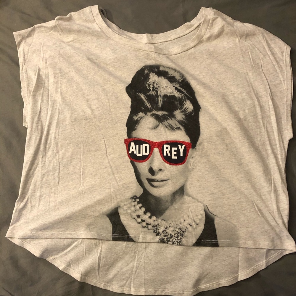 ❤️Doe Audrey Hepburn Crop Top❤️